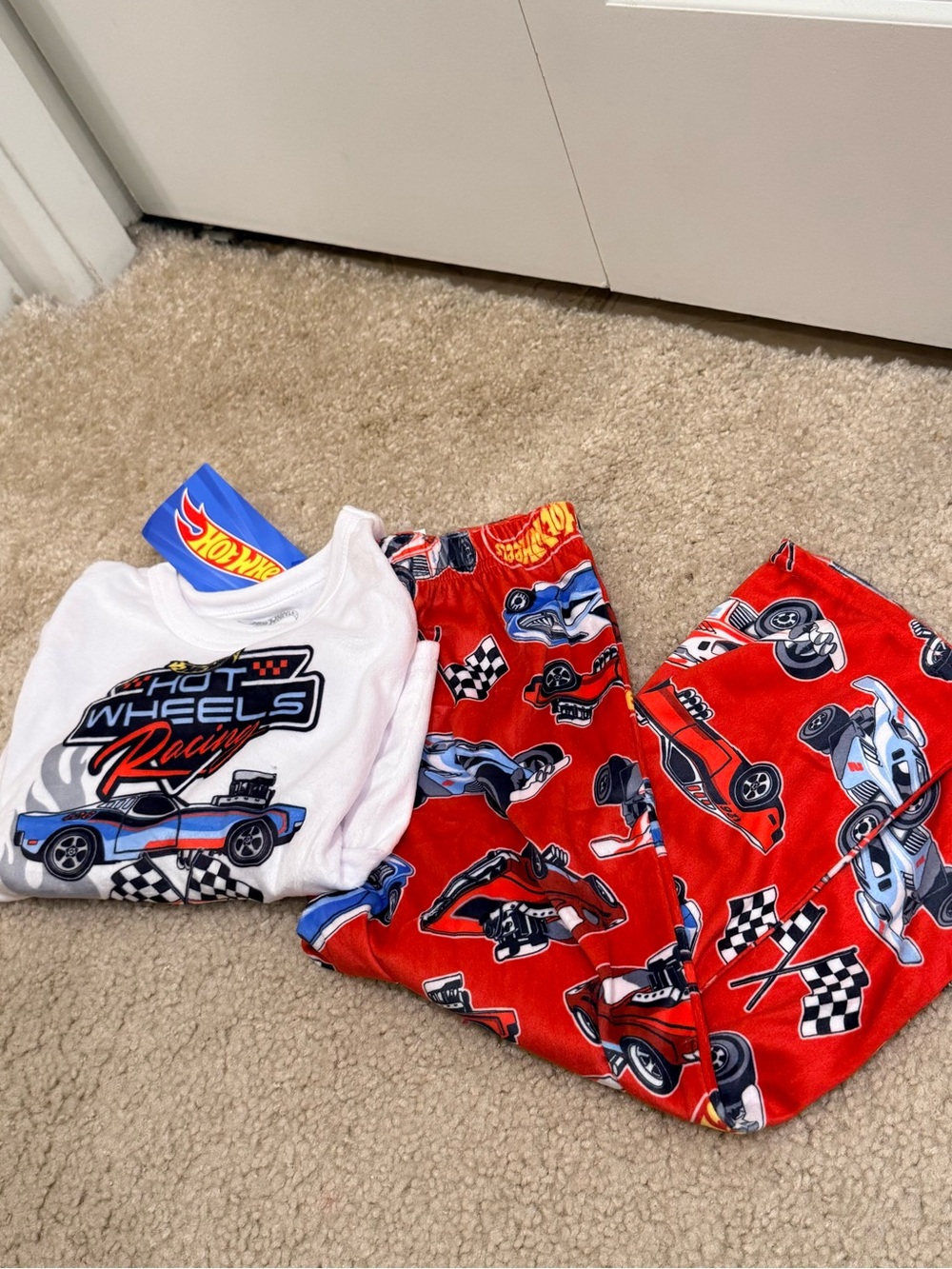 Hot Wheels Kids' Red Racing Pajama Set NWT 3t